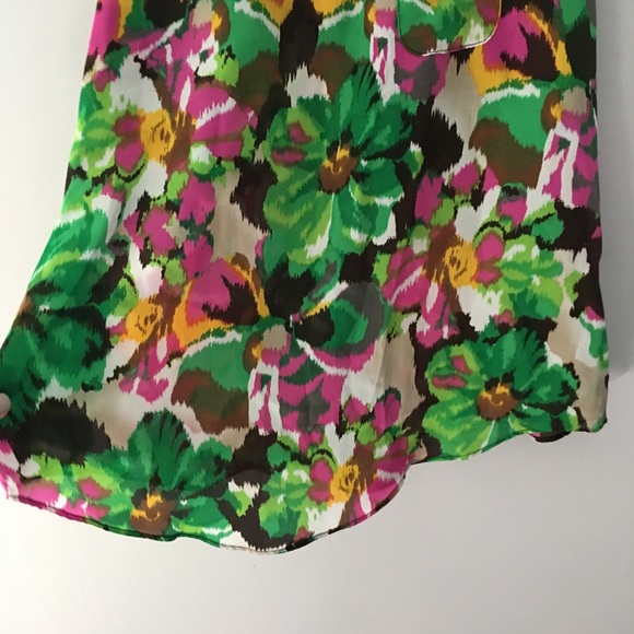 h.i.p. Floral semi sheer tank - Picture 3 of 5